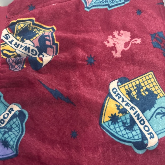 Harry potter Hogwartz XL  new women's pajama pants - Picture 3 of 3